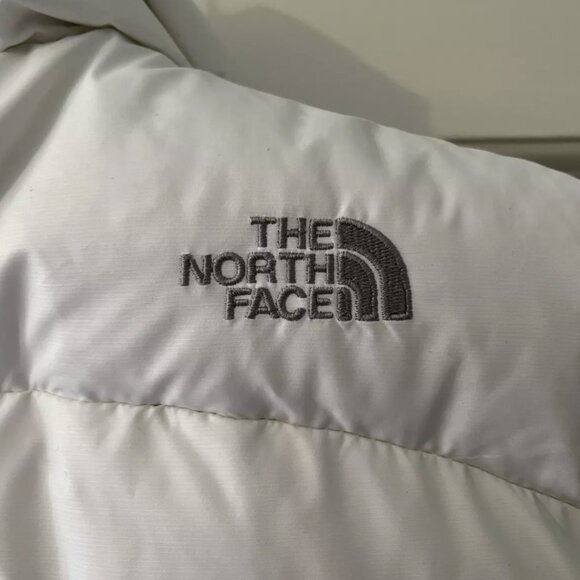The North Face 700 Puffer Goose Down Vest Women's Size Small in White, Vintage - Picture 3 of 5